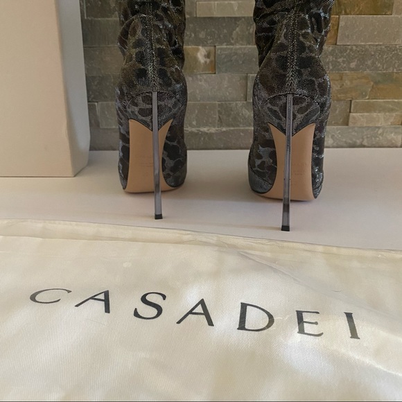 Casadei animal print thigh-high boots - Picture 12 of 15
